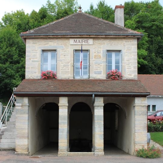 Mairie-lavoir de Reulle-Vergy