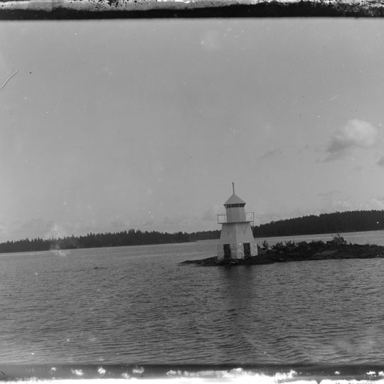 Luovukkaluoto lighthouse