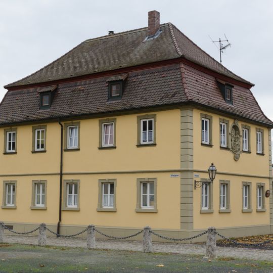 Lehrerwohnhaus