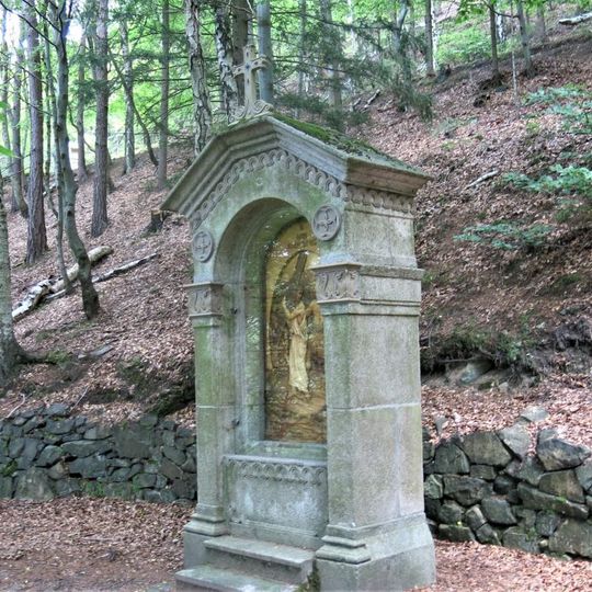 Kaplička zastavení V. na křížové cestě v Nejdku