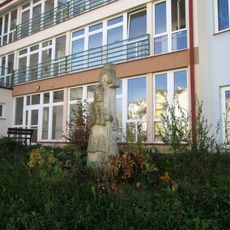 Socha v Nepomuku v ulici Za Kostelem