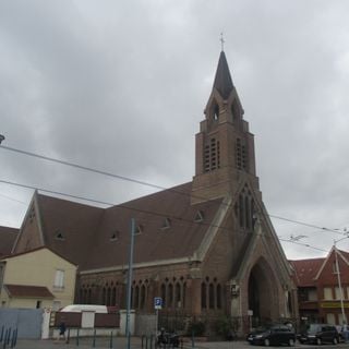 Église Saint-Yves des Quatre-Routes de La Courneuve