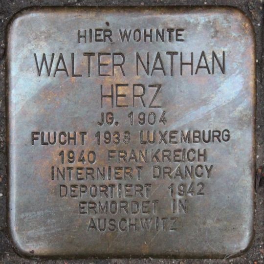 Stolperstein em memória de Walter Nathan Herz