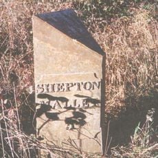 Milepost, Norwood, E of East Cranmore