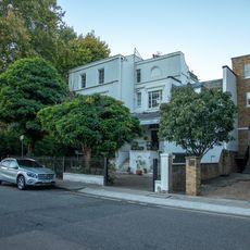 10, Kennington Park Place