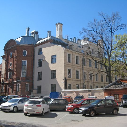 Дом, где жили физики: в 1941-1946 гг. — С.И. Вавилов, в 1939-1940 гг. — Д.С. Рождественский