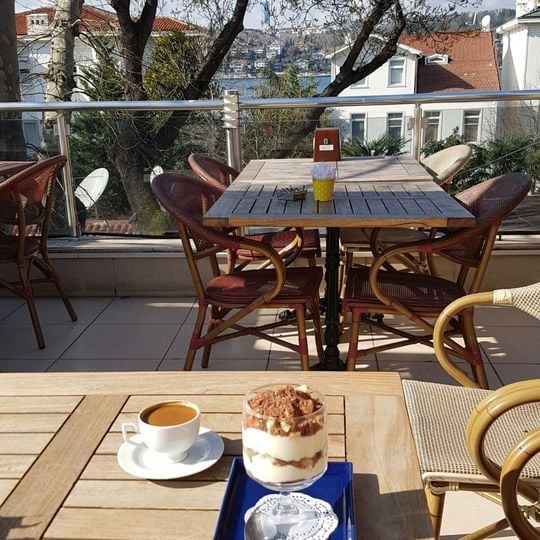 Kanlıca Teras