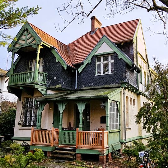 Wohnhaus Holbeinstraße 2