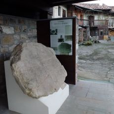 La lastra della Banca di Antro