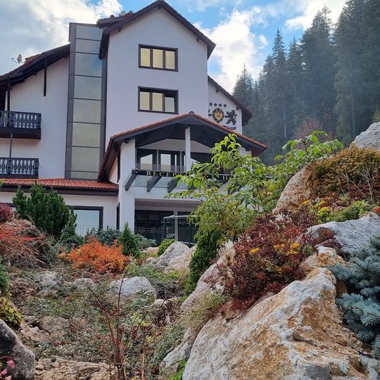 Red Lake Hotel