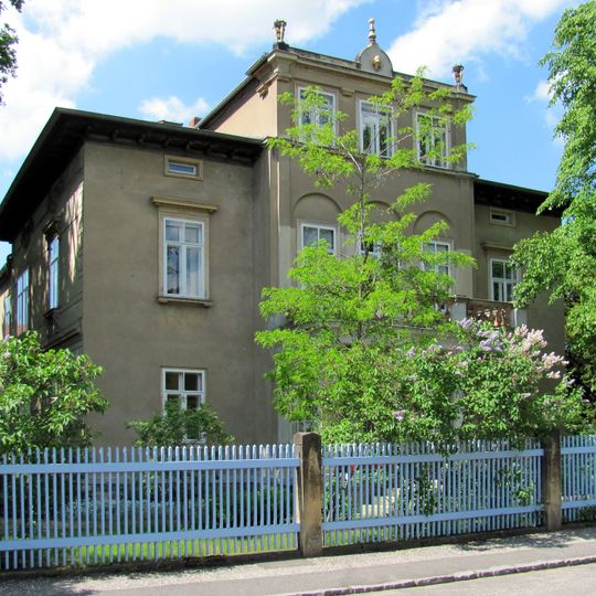 Villa Zillerstraße 11