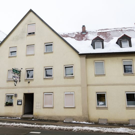 Wohngebäude, Gasthaus