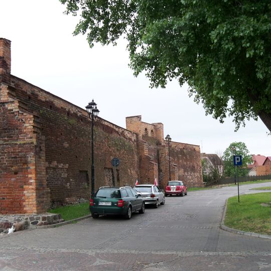 Zespół murów obronnych