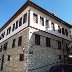 Paliuris Mansion