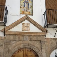 Ceramic panel of the Immaculate at 17 Caballeros street