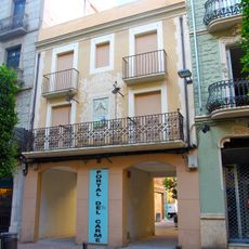 Edifici al raval de Martí Folguera, 31