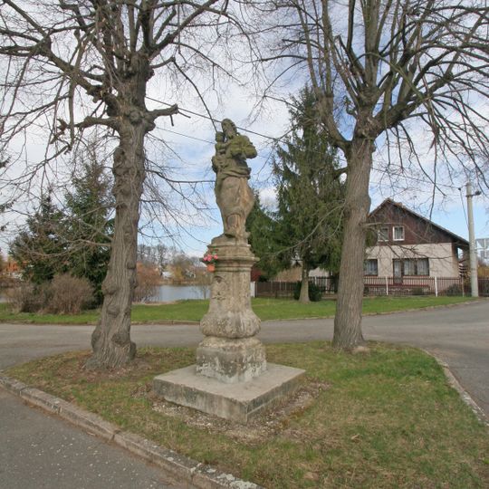 Sloup se sochou svatého Josefa s Ježíškem
