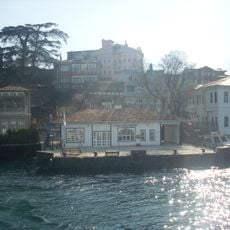 Anadolu Hisarı Pier