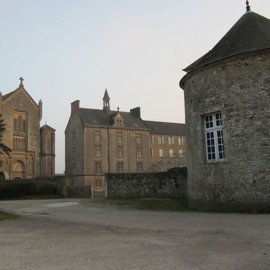 Abbaye de Montebourg