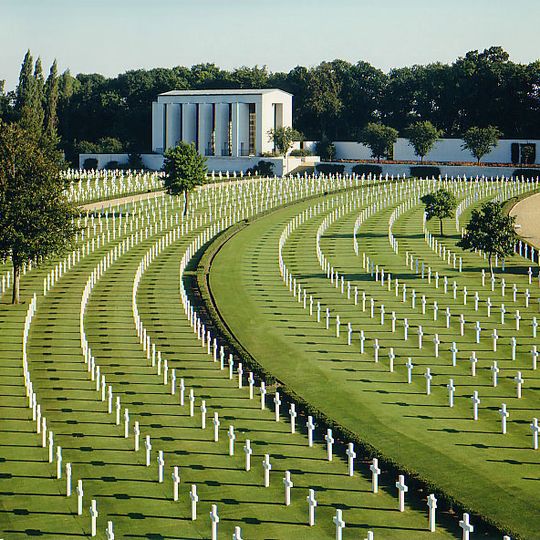 Memorial And Attached Walls, Steps And Pool Surround At American Military Cemetery