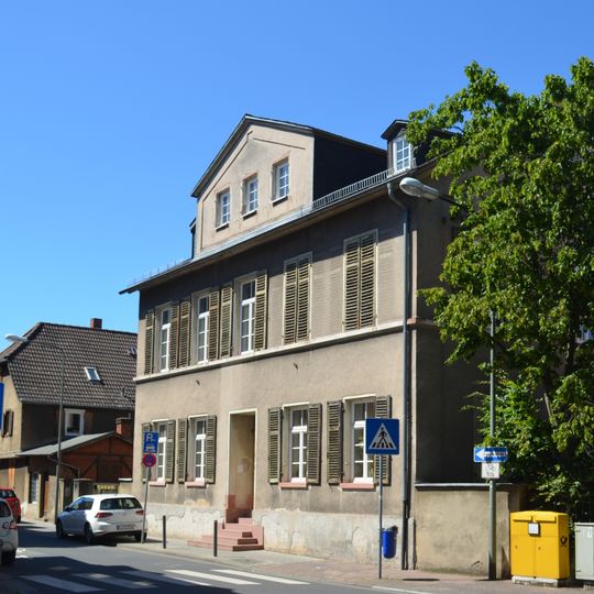 Kelsterbacher Straße 16