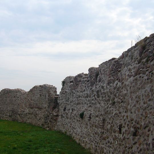 Château e cemitério de Châtenois