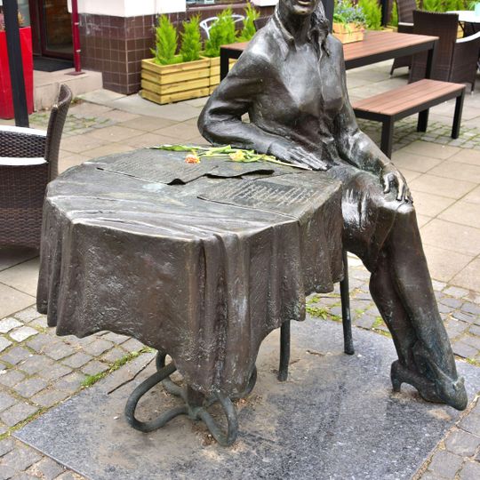 Agnieszka Osiecka Monument in Warsaw