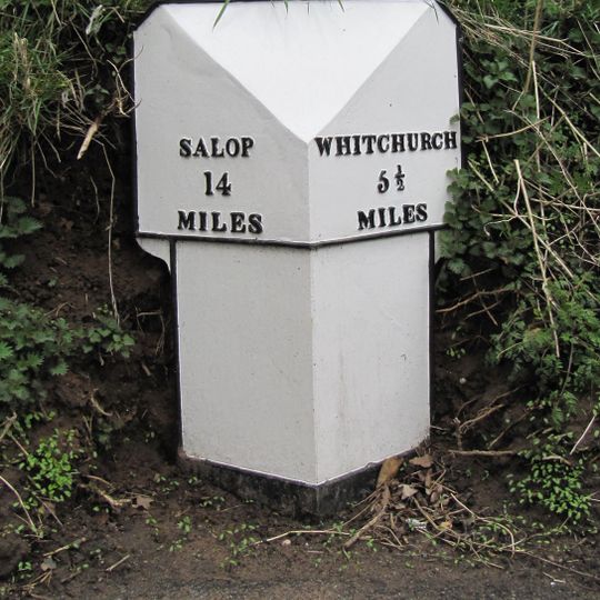 Milepost At Ngr Sj 5545 3298