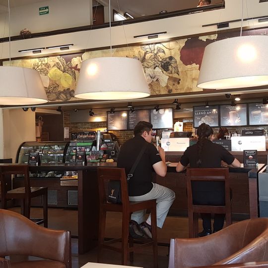 Starbucks Echegaray