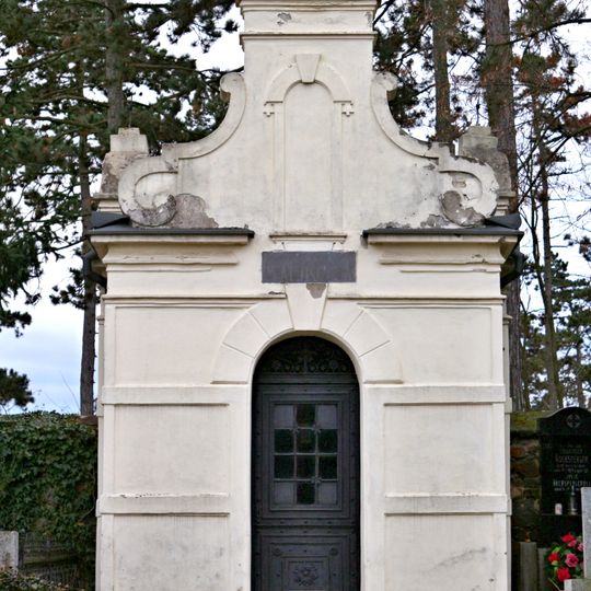 Hrobka rodiny Jouzlů-Trnků