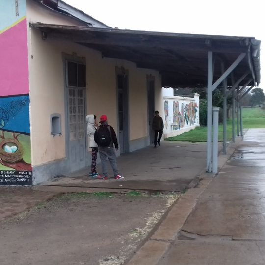 Dr. Manzone Estacion Ferrocarril Urquiza