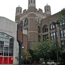 Simon Gratz High School