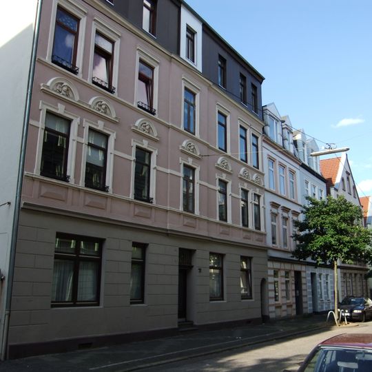 Mietshaus Adolfstraße 10