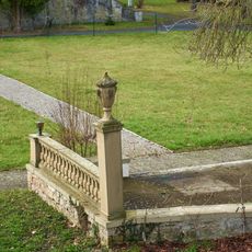 Schlosspark Schloßstraße 8; Schloßstraße 15 in Gelchsheim