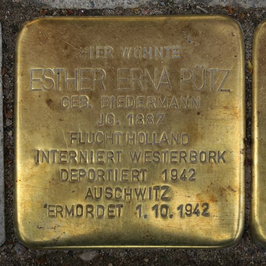 Stolperstein dedicated to Esther Erna Pütz