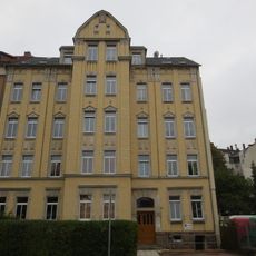 Mietshaus in geschlossener Bebauung konzipiert Elsasser Straße 17