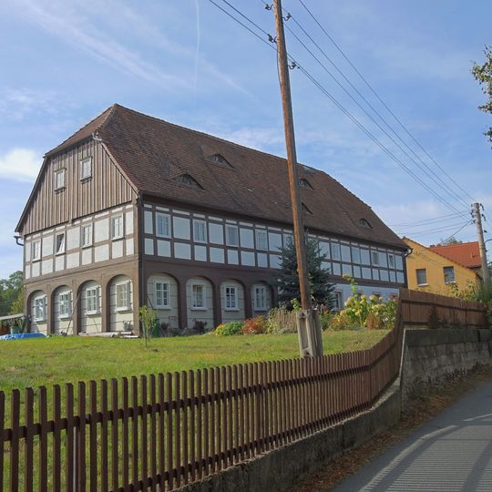 Theodor-Haebler-Straße 16