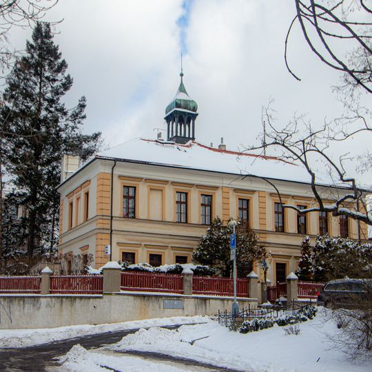 Strašnický zámeček