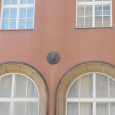 Pamětní deska F. L. Gahury na radnici ve Zlíně