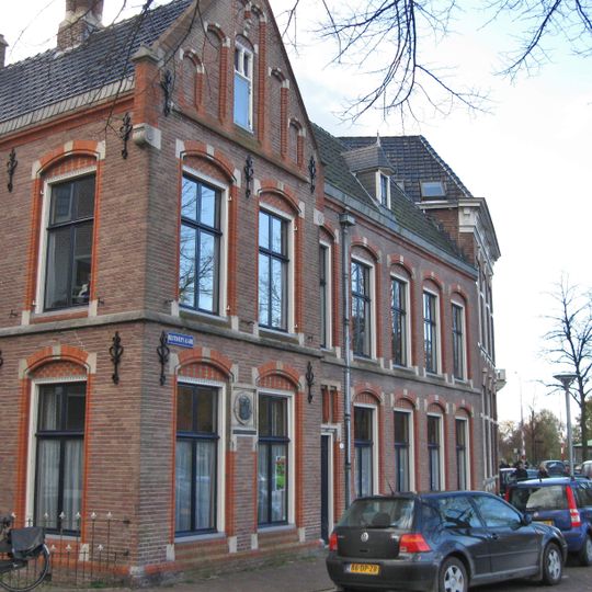 Ontvangerskantoor in neo-gotische stijl