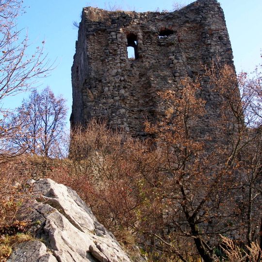 Hrad Kapušany, Maglovec, Tubul, veža západná