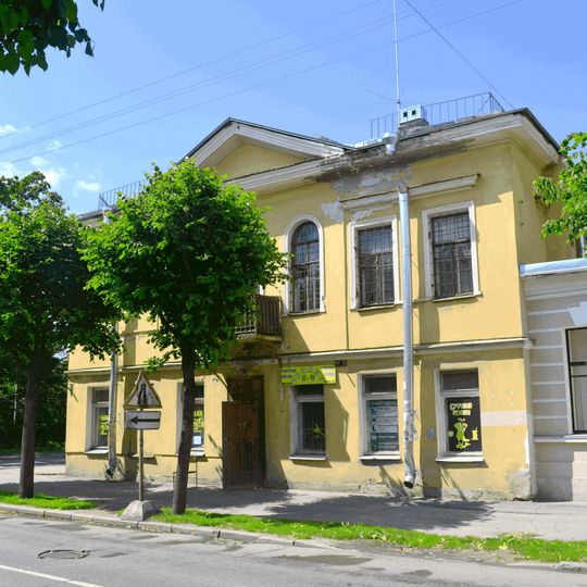 Дом Базарова