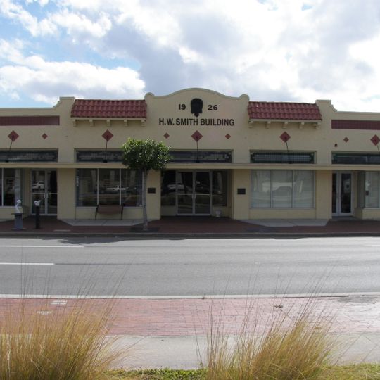 H. W. Smith Building