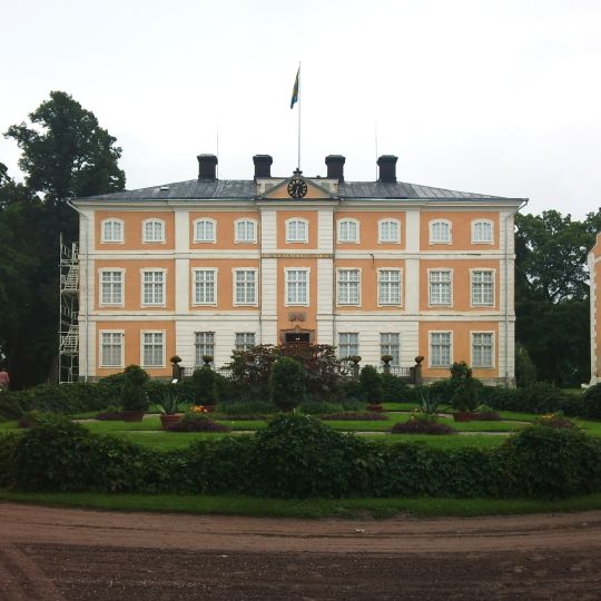 Julita manor
