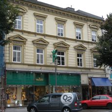 Bürgerhaus, Wohn- und Geschäftshaus