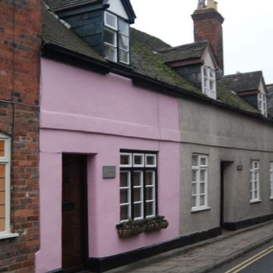 Churchwarden Cottage  Cromwell Cottage