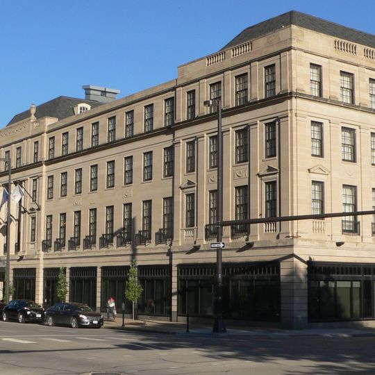 Aquila Court Building