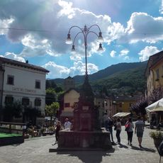 Corsini Square fountain