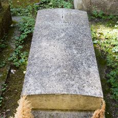 Grave of Courteille