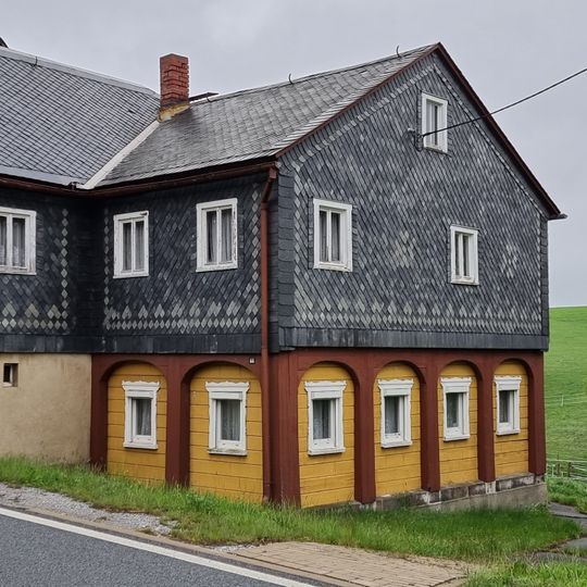 Wohnhaus im Hakengrundriss Zittauer Straße 44